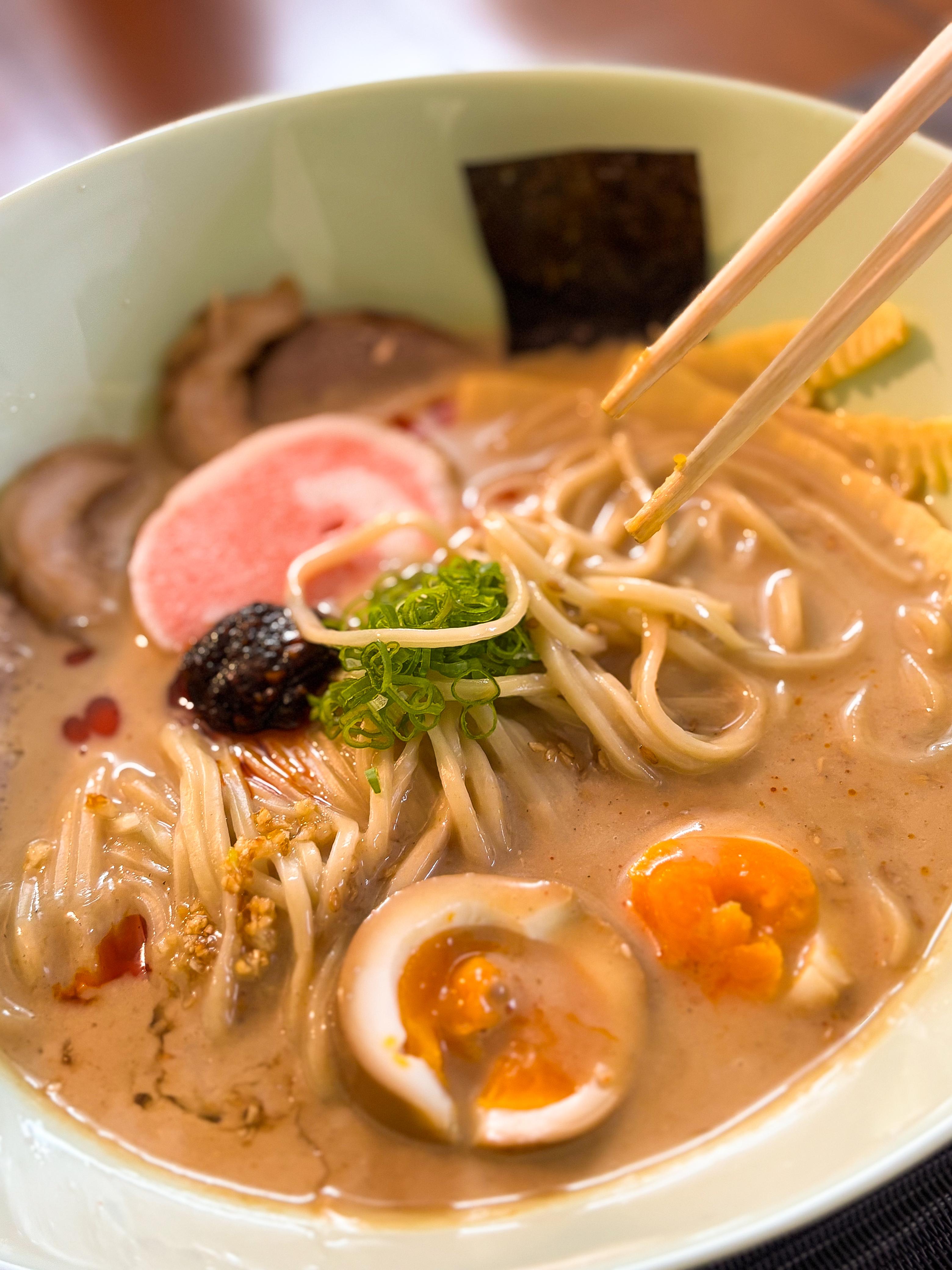 Hakata-Style Tonkotsu Ramen