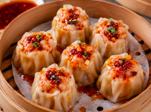 Steamed Chicken Dimsums with Chilli Oil